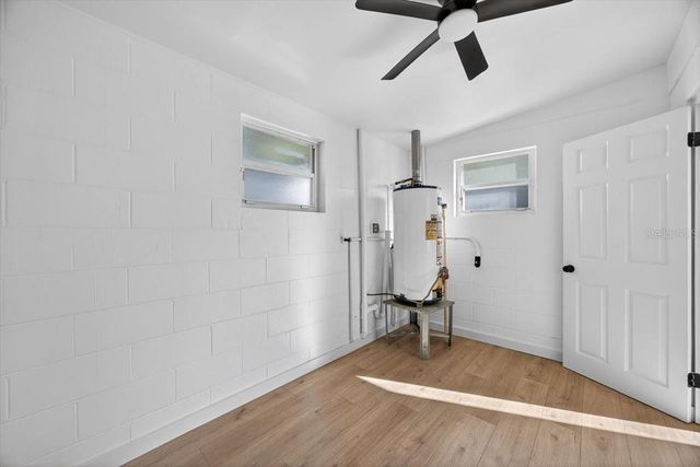 45806 LAKE STREET, Paisley, FL 32767