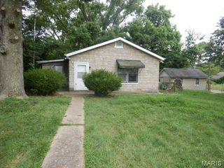 7220 Eunice Avenue, St Louis, MO 63136