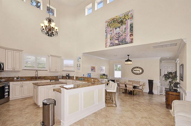 6008 NW Winfield Drive, Port St. Lucie, FL 34986
