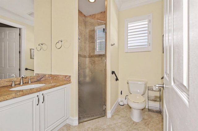6008 NW Winfield Drive, Port St. Lucie, FL 34986