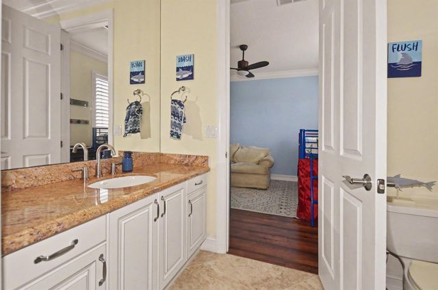 6008 NW Winfield Drive, Port St. Lucie, FL 34986