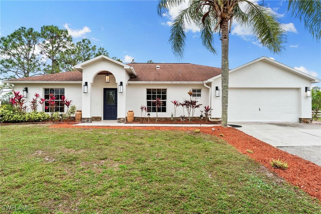 4420 43rd AVE NE, Naples, FL 34120