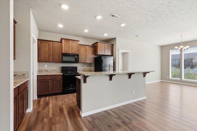 8412 N Summerhill Ln, Spokane, WA 99208