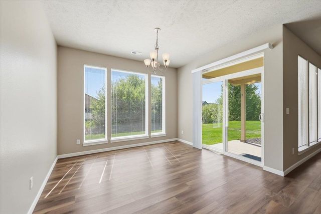 8412 N Summerhill Ln, Spokane, WA 99208