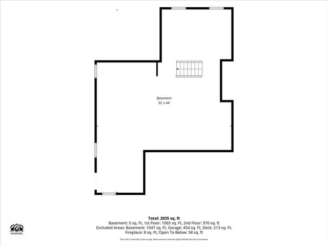 100 W Lake Dr, Taunton, MA 02780