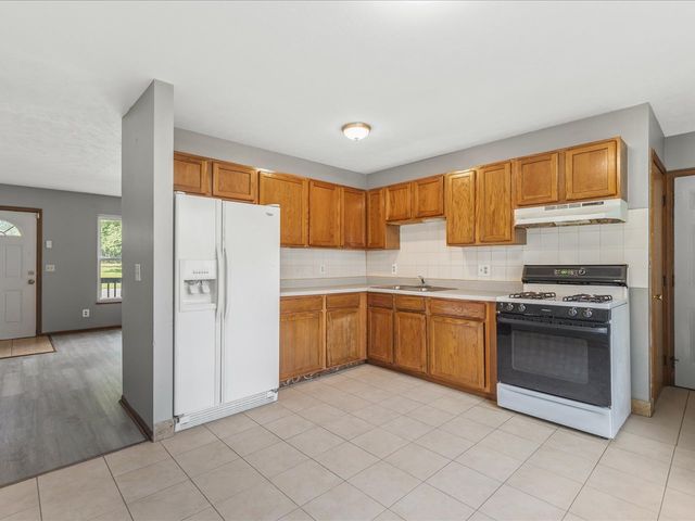 712 Cherry Street, Rockford, IL 61101