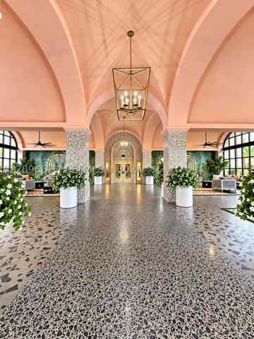 5225 Collins Ave 614, Miami Beach, FL 33140