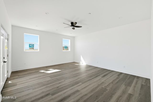 7636 W Avenue A4, Lancaster, CA 93536