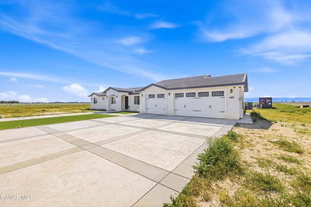 7636 W Avenue A4, Lancaster, CA 93536