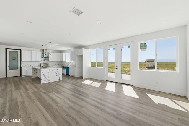 7636 W Avenue A4, Lancaster, CA 93536