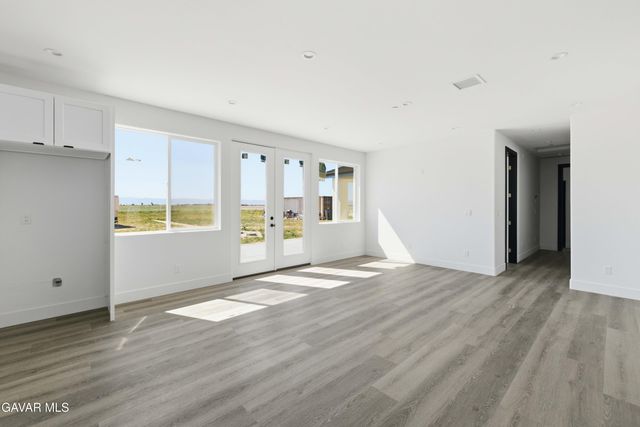 7636 W Avenue A4, Lancaster, CA 93536