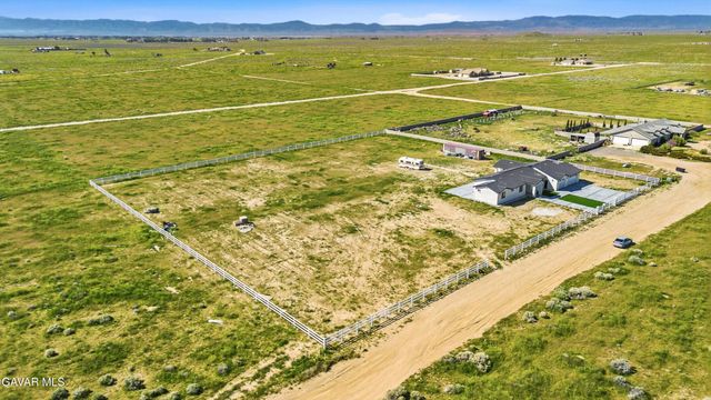 7636 W Avenue A4, Lancaster, CA 93536