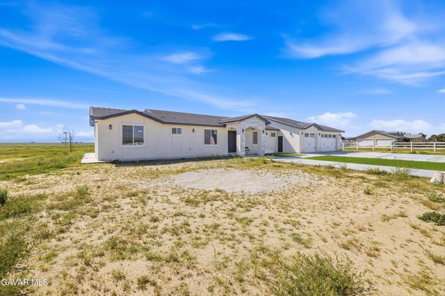 7636 W Avenue A4, Lancaster, CA 93536