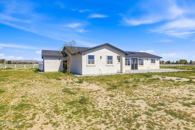 7636 W Avenue A4, Lancaster, CA 93536