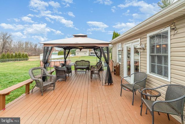 34 SOUTH SIDE DRIVE, Newville, PA 17241