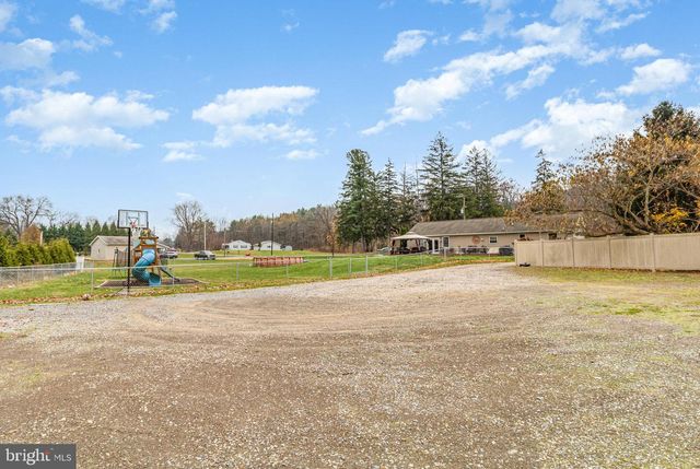 34 SOUTH SIDE DRIVE, Newville, PA 17241