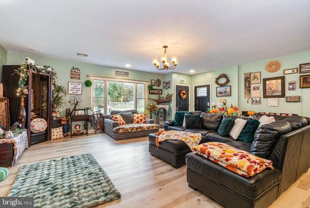 34 SOUTH SIDE DRIVE, Newville, PA 17241