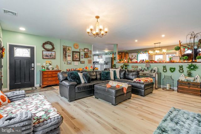 34 SOUTH SIDE DRIVE, Newville, PA 17241