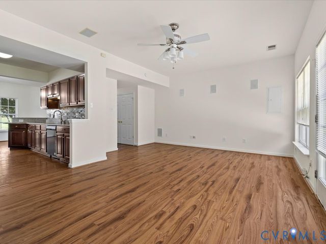 1107 Magnolia Pointe Blvd, Glen Allen, VA 23059
