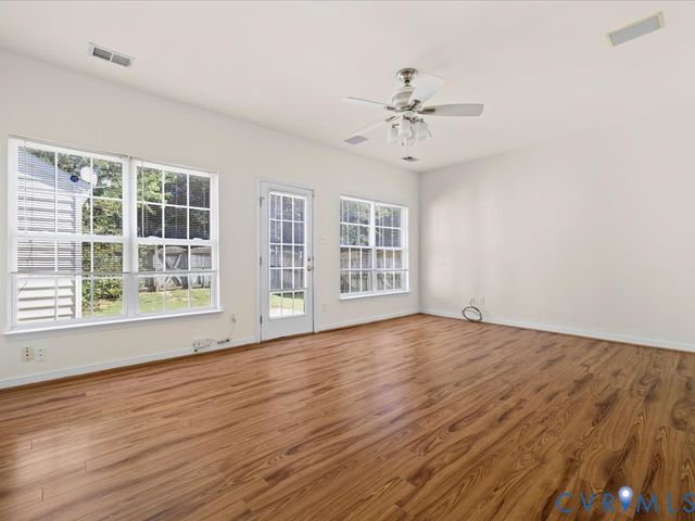 1107 Magnolia Pointe Blvd, Glen Allen, VA 23059