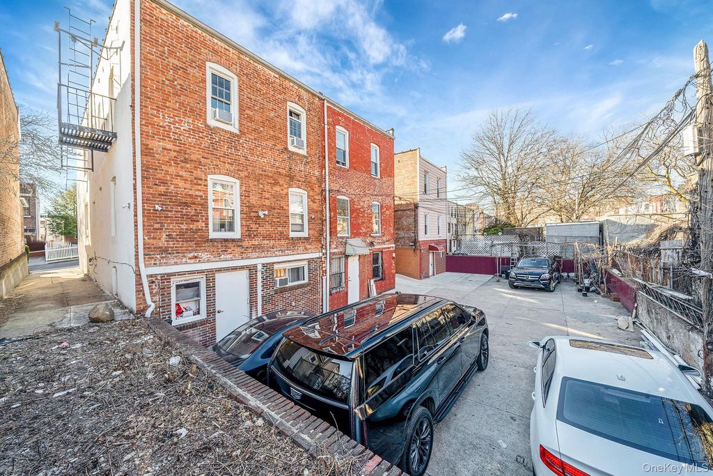 2545 98th Street, East Elmhurst, NY 11369 — photo 4