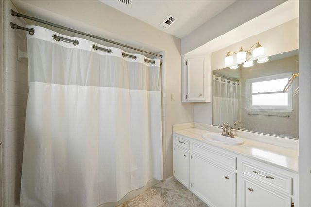 28914 Pine Hill Drive, Shenandoah, TX 77381