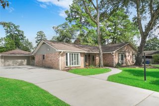 28914 Pine Hill Drive, Shenandoah, TX 77381