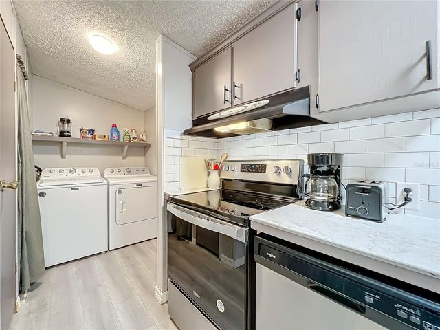 13426 PALM DRIVE, Astatula, FL 34705