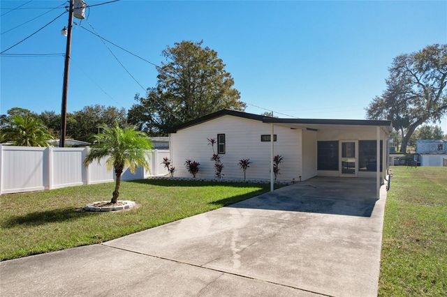 13426 PALM DRIVE, Astatula, FL 34705