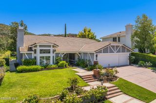 5032 Pathfinder Avenue, Oak Park, CA 91377