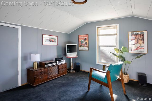 726 W Breckenridge Street, Ferndale, MI 48220