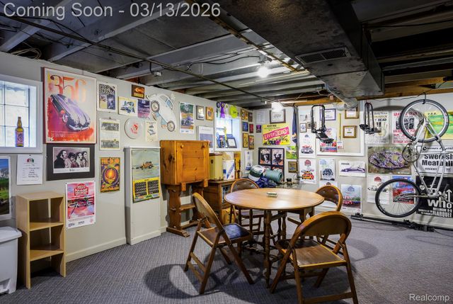 726 W Breckenridge Street, Ferndale, MI 48220