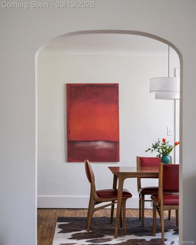 726 W Breckenridge Street, Ferndale, MI 48220