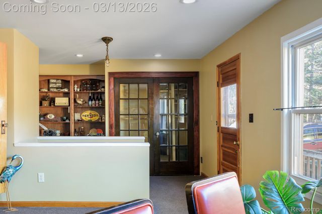 726 W Breckenridge Street, Ferndale, MI 48220