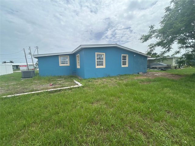 585 LINDLEY TERRACE, Port Charlotte, FL 33952