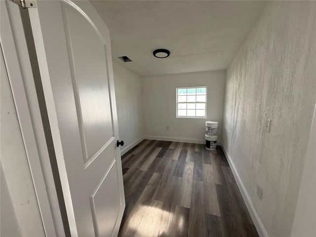 585 LINDLEY TERRACE, Port Charlotte, FL 33952