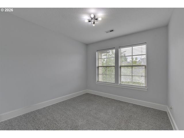 17333 Sw 136TH Ave, Portland, OR 97224