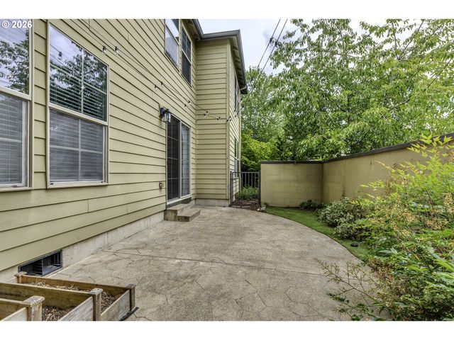17333 Sw 136TH Ave, Portland, OR 97224
