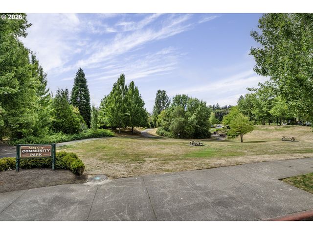 17333 Sw 136TH Ave, Portland, OR 97224