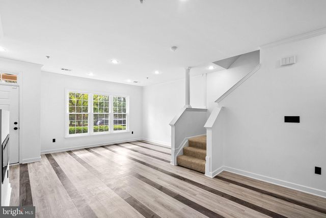 42261 TERRAZZO TER, Aldie, VA 20105