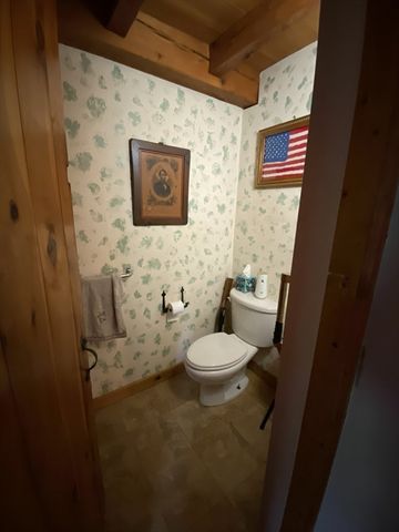 845 Town Farm Rd, Warren, MA 01083