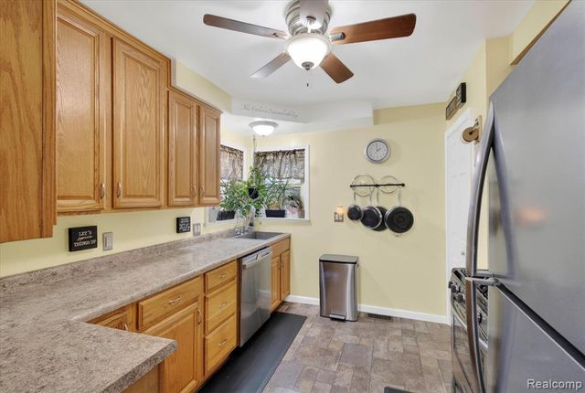 28901 Joan Street, Saint Clair Shores, MI 48081