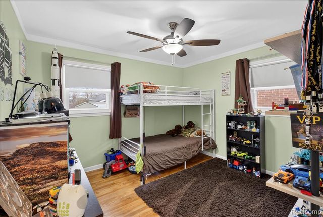 28901 Joan Street, Saint Clair Shores, MI 48081