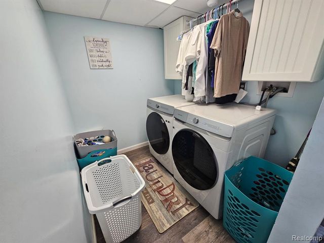 28901 Joan Street, Saint Clair Shores, MI 48081