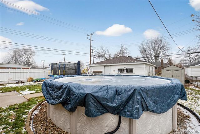 28901 Joan Street, Saint Clair Shores, MI 48081