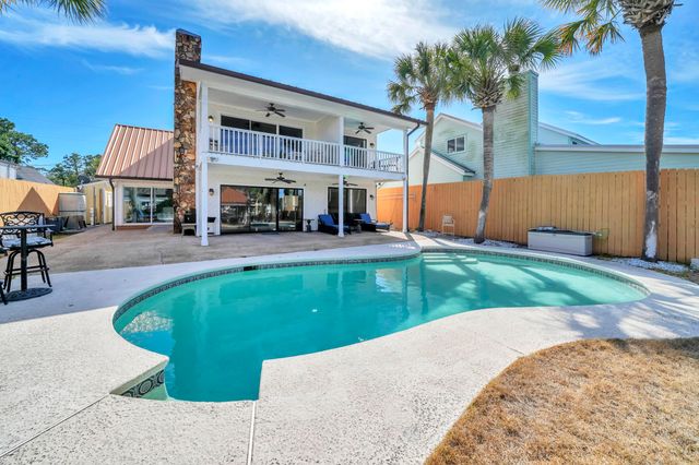 8120 S Lagoon Drive, Panama City Beach, FL 32408