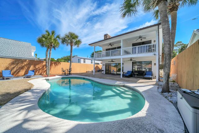 8120 S Lagoon Drive, Panama City Beach, FL 32408
