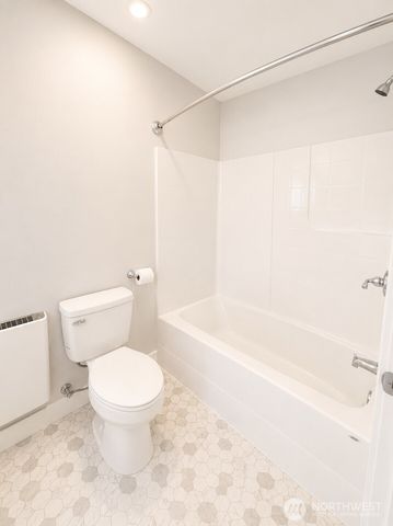 1117 S Grant Avenue, Tacoma, WA 98405
