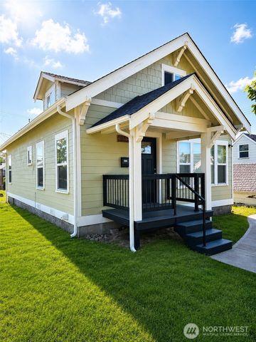 1117 S Grant Avenue, Tacoma, WA 98405