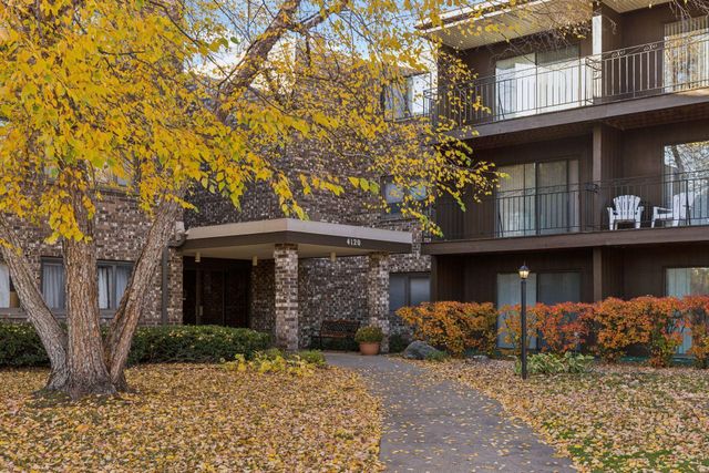 4120 Parklawn Avenue 119, Edina, MN 55435